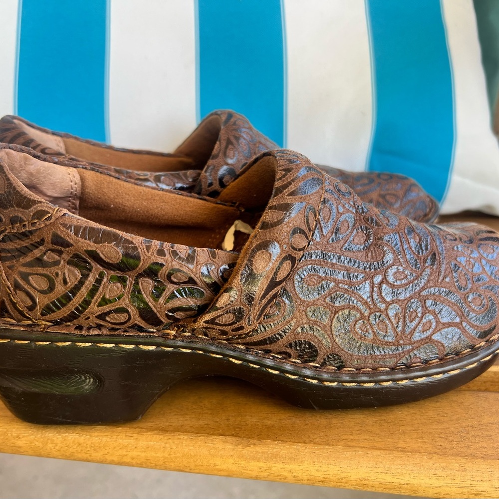 boc Brown and Black Patterned Women's Shoes - Picture 2 of 6